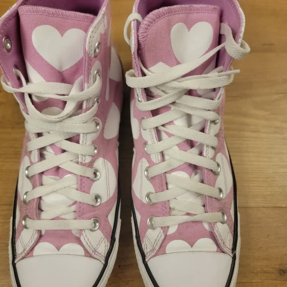 Converse Chuck Taylor All Star Hi 'Valentine' Sneakers - Picture 7 of 15